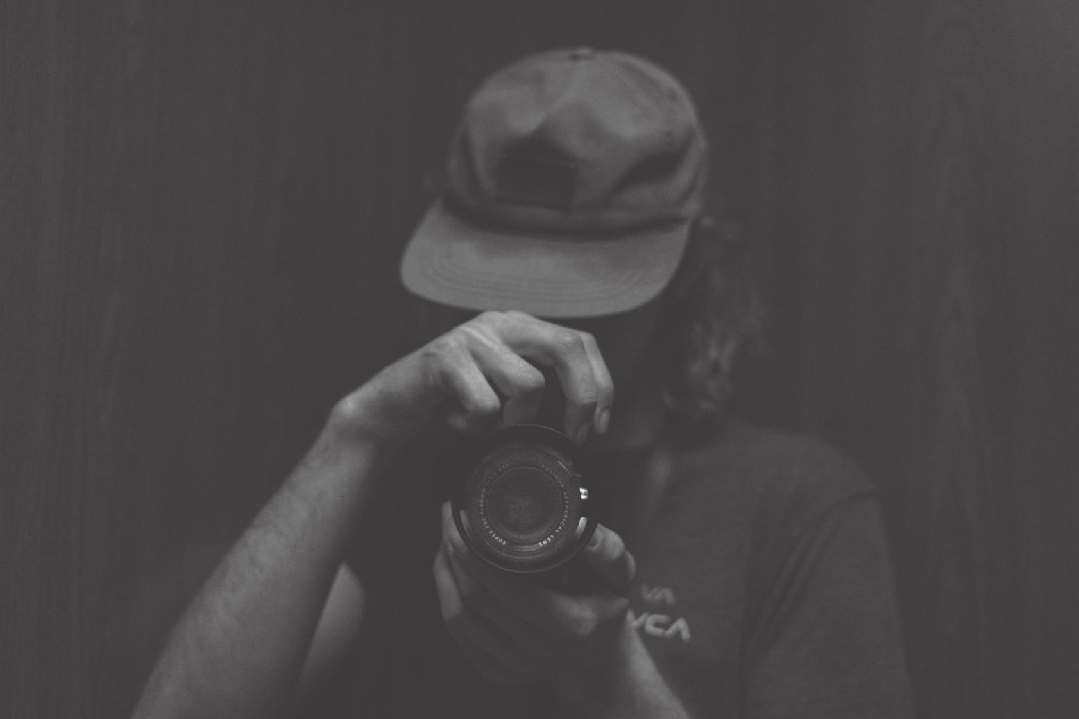 Dettaglio di impostazioni camera per fotografia stellare con cielo notturno